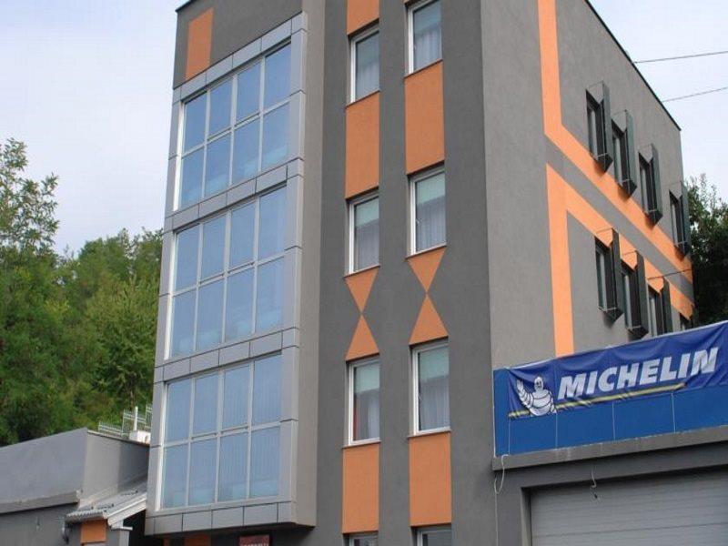 Tsc Pansion Hotel Szarajevó Kültér fotó