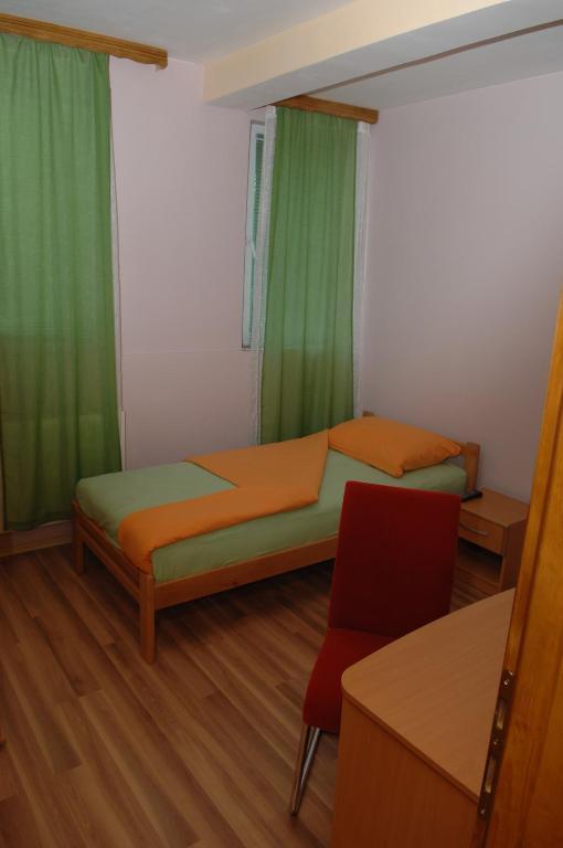 Tsc Pansion Hotel Szarajevó Szoba fotó