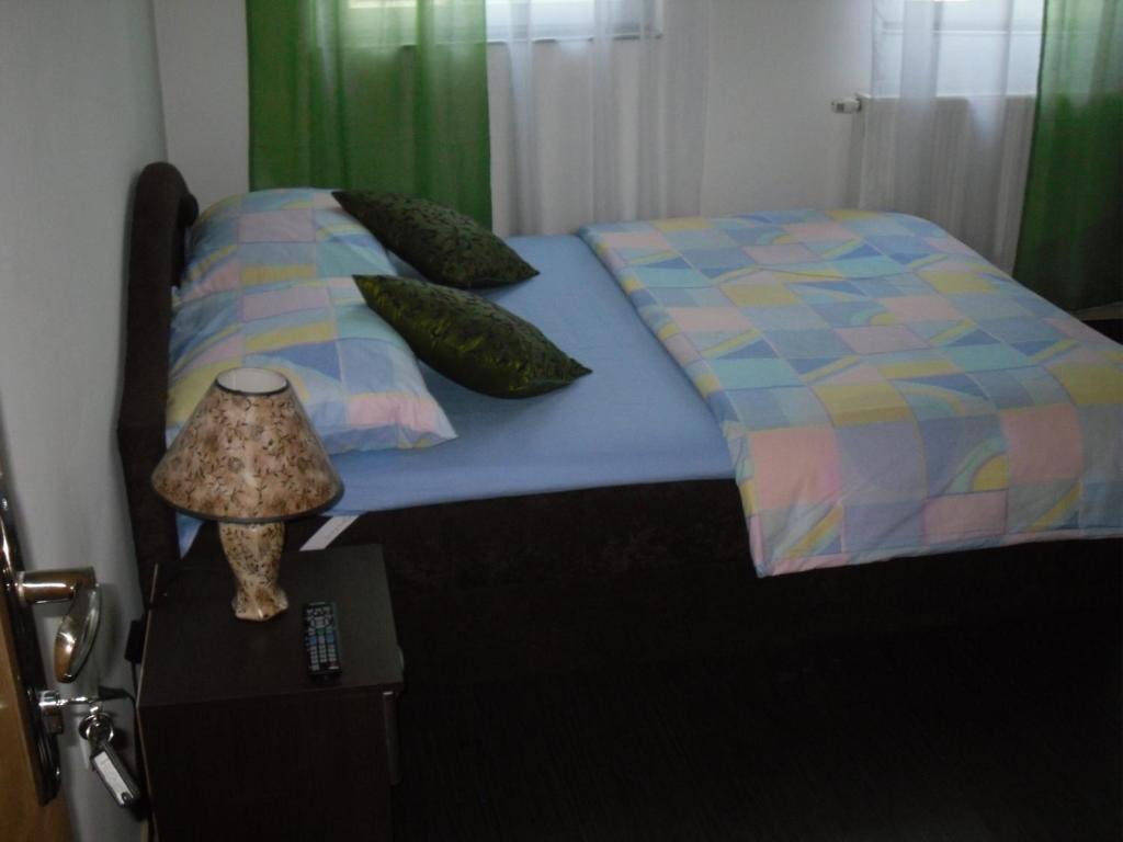 Tsc Pansion Hotel Szarajevó Szoba fotó