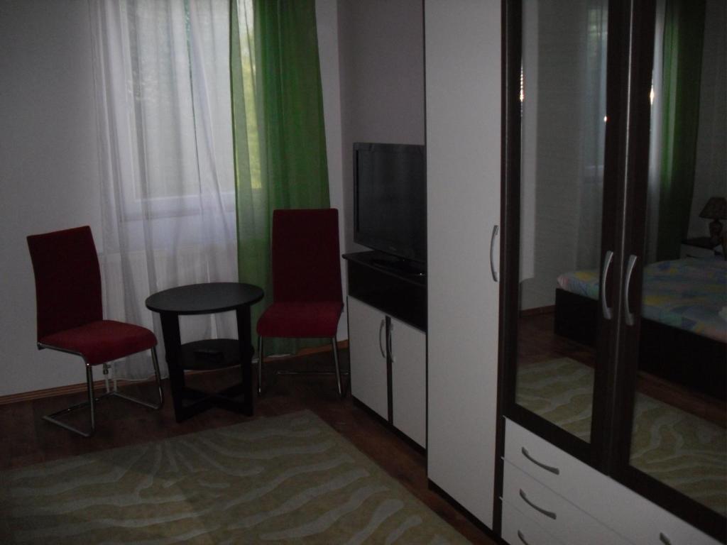 Tsc Pansion Hotel Szarajevó Szoba fotó
